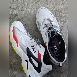 Fila Men's sneakers -white, excellent condition, US 12